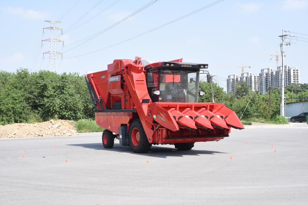 2025款中聯(lián)收獲4YZJ-4(G4)莖穗兼收玉米機(jī)